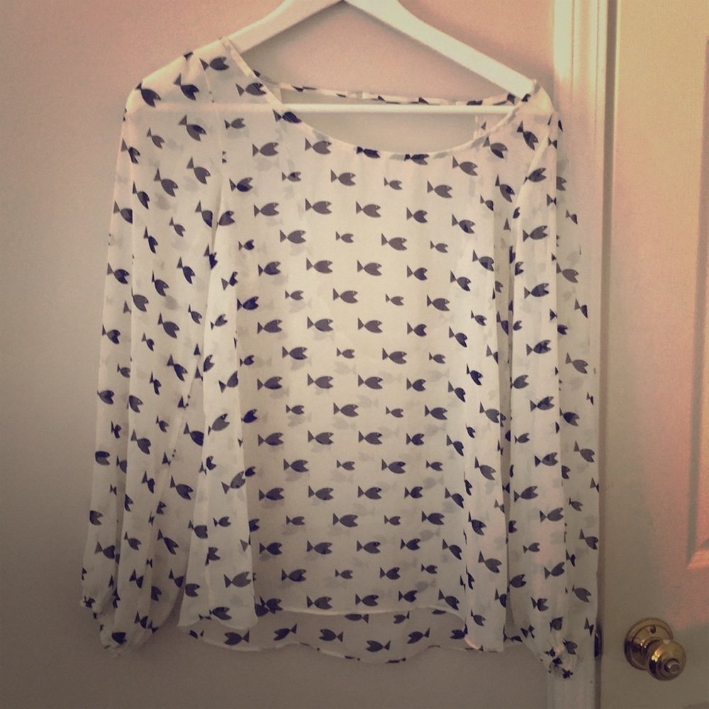Cute fish 🐟 blouse